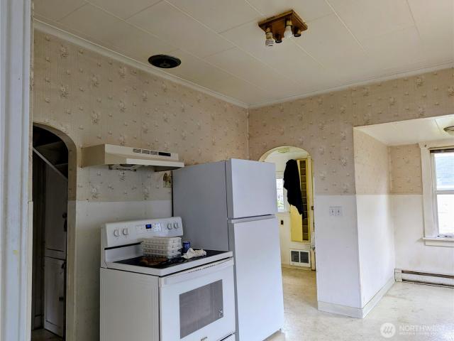 1615 4th Street