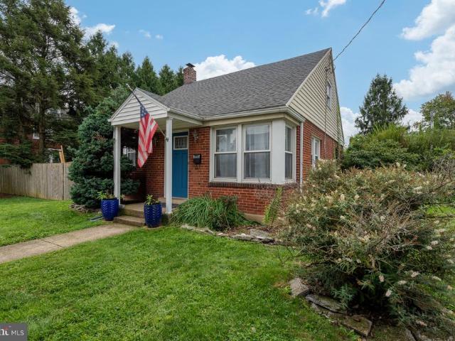 1616 Maple Street