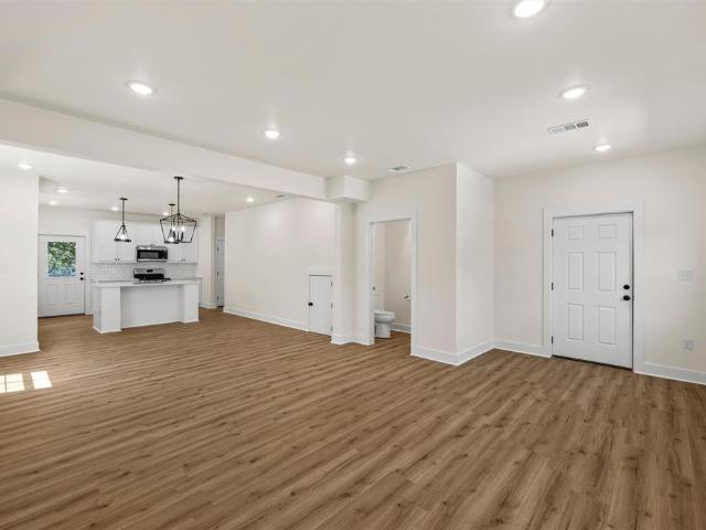 1616 N 17th Street