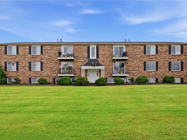 1616 Jefferson Ridge Dr