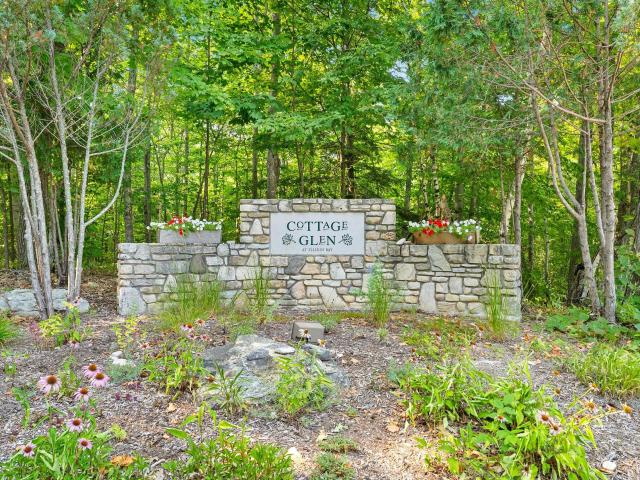 1616 ruckert lane