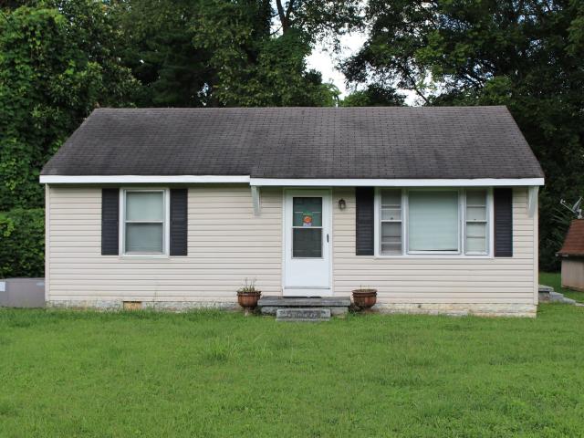 1617 Graybar Ln
