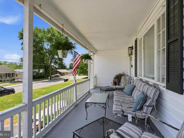 1617 S Main Street