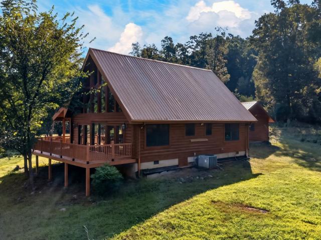 1617 W Dumplin Valley Road