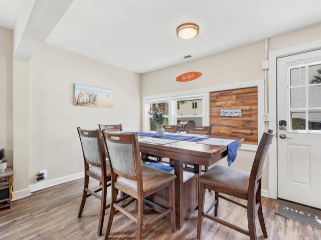 1618 Perrin Dr