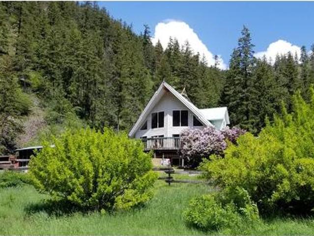 1618 White Lake Road, Kaleden, BC, V0X 1N6 house for sale | Listing ID 10368 | Royal LePage