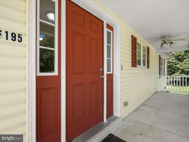 16195 Wilkerson Pl, Brandywine, MD 20613 | MLS #MDCH2047