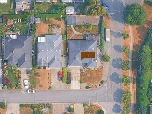 1619 A Avenue, White Rock, BC, V4A 9J9 house for sale | Listing ID R3179 | Royal LePage