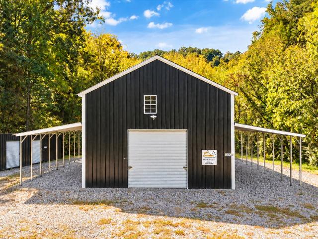 1619 Spruce Dr