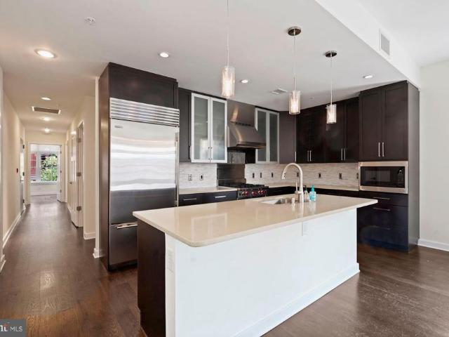 1610 N Queen Street # 213