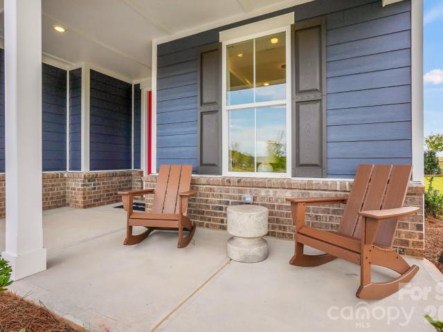 1610 Cavern View Way
