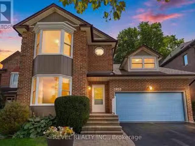 1610 Heathside Crescent, Pickering, ON, L1V 5W7 house for sa.