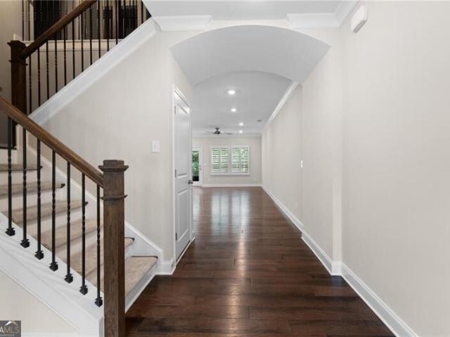 1610 Prestwick Lane