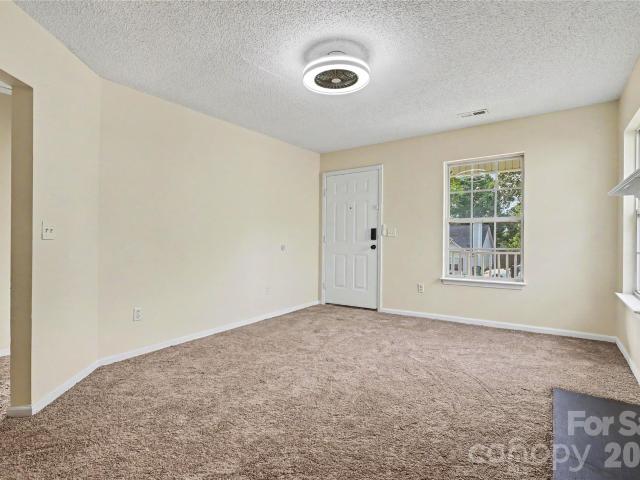 1611 Dendy Lane