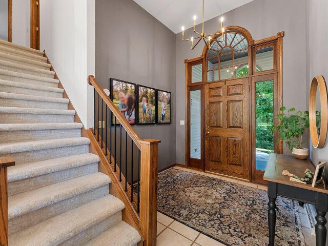 1611 Hollowbrook Ct