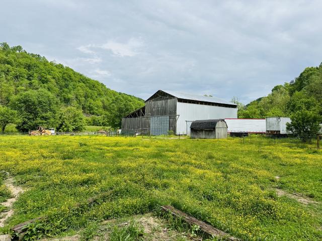 1611 Knob Creek Rd