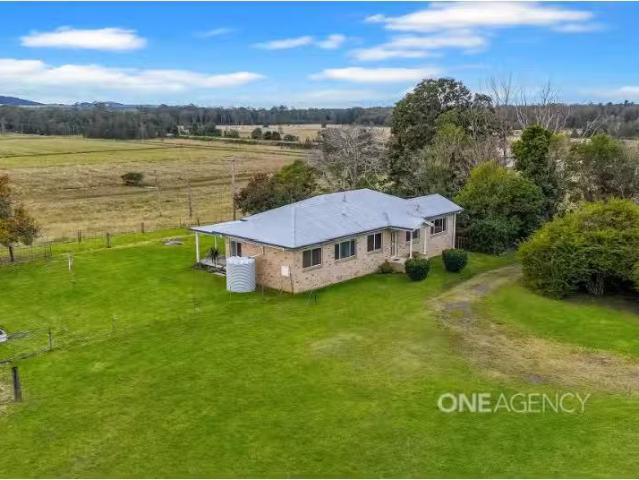 1611 Pembrooke Road, Telegraph Point House for rent Listed by.