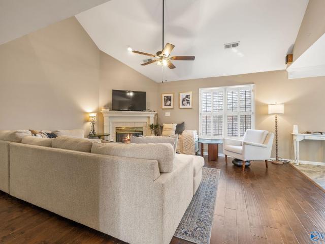 1611 Stone River Place