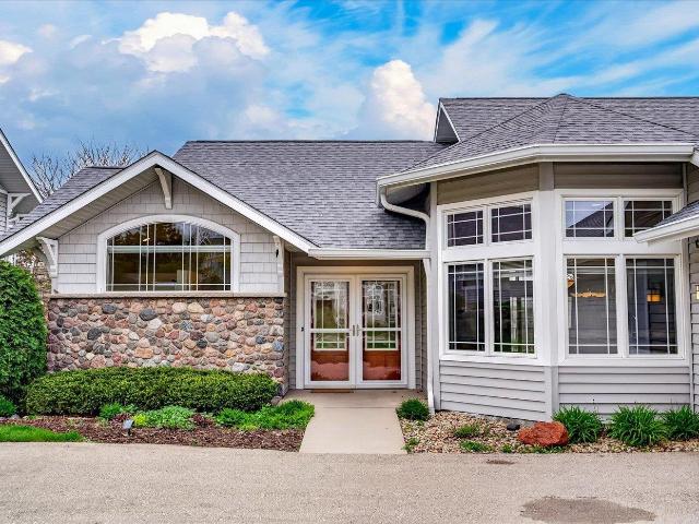 1612 Dewberry Dr, Madison, WI 53719 | MLS #2021