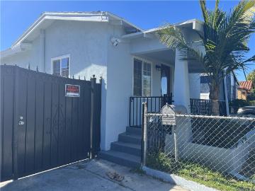 1612 W 71st St, Los Angeles, CA 90047 | MLS #TR25279