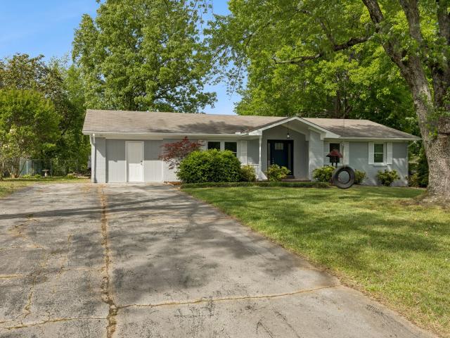 1612 Whippoorwill Dr