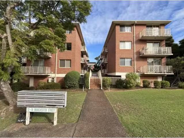 16/12 18 Manchester Street, Merrylands Apartment for rent Lis.
