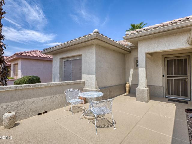16132 w sun prairie lane