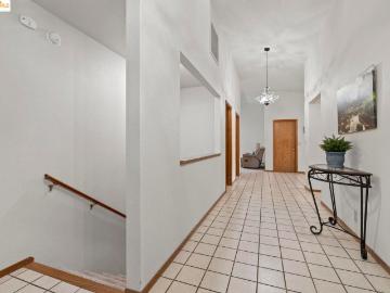 16137 Acorn Dr
