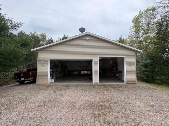 1613 Hornet Trail