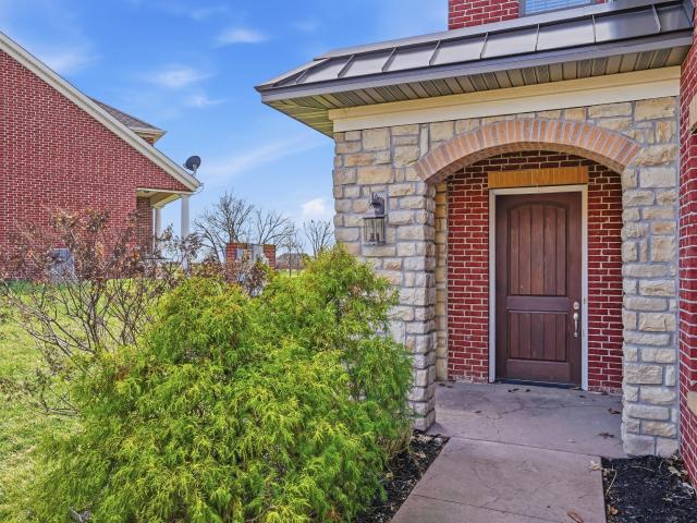 1613 residence dr