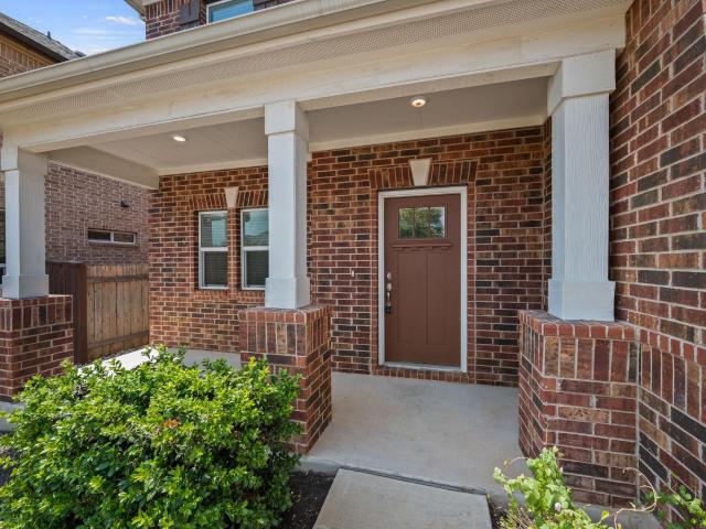 1613 Sonny Dr