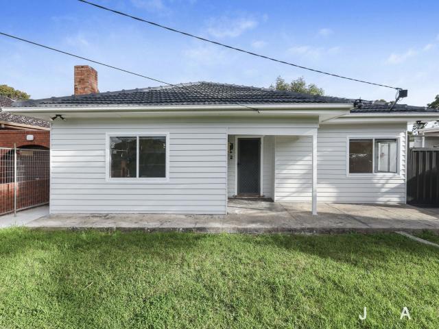 161 Cornwall Road, Sunshine | Jas Stephens