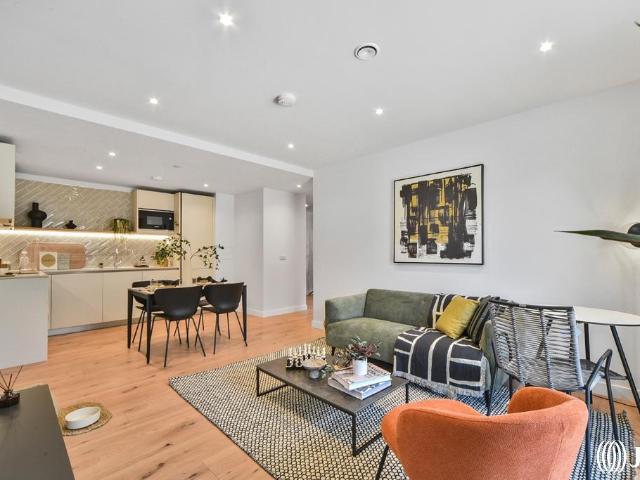 161 Evelyn Street Deptford SE8 1 bed flat to rent £2,090 pcm £482 pw