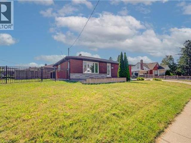 161 Kipling Avenue, Kitchener, ON, N2C 2B8 house for sale | Listing ID 40853 | Royal LePage