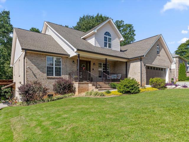 161 Ivy Way NW