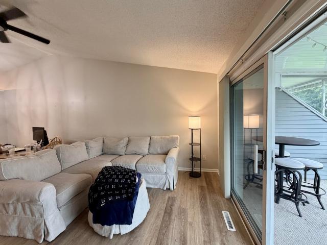 161 Laurelwood Court SW # 98