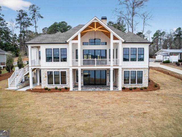 161 W Lakeview Drive