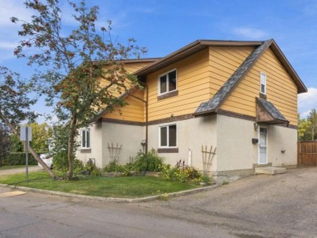 161 Woodstock Nw, Edmonton, AB, T5T 0H6 duplex for sale | Listing ID E4509 | Royal LePage