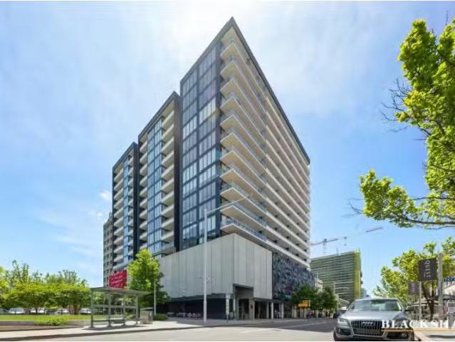 162/45 West Row, City Apartment for rent Listed by Taylor San.