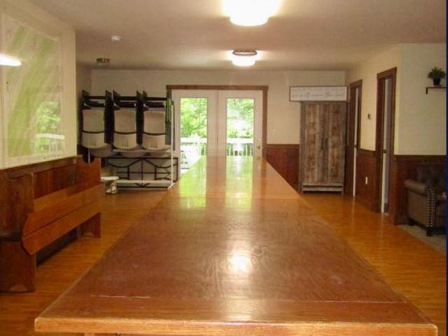 1624 Smokey Hollow Road