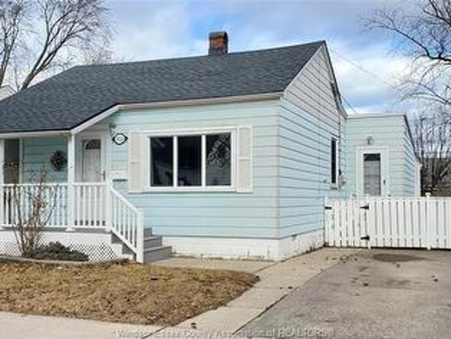 1624 Westcott Road, Windsor, ON, N9Y 4C7 house for sale | Listing ID 26019 | Royal LePage