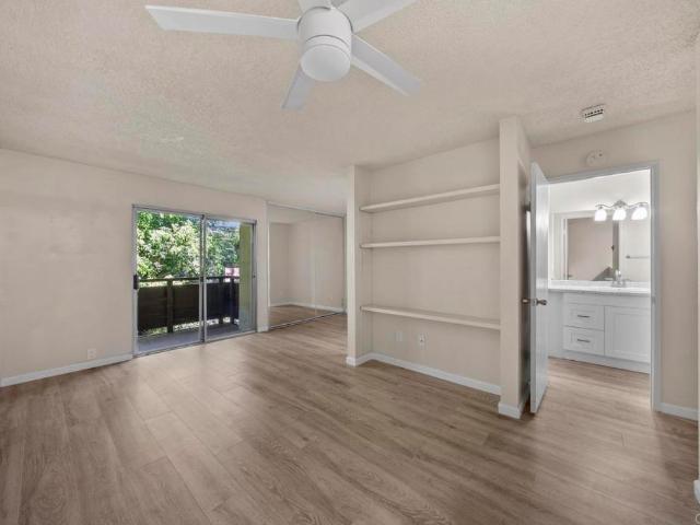 1625 Hotel Circle C210