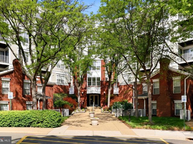 1625 International Dr, Unit 316, McLean, VA 22102 | MLS #VAFX2305