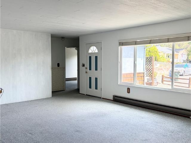 1625 Palm