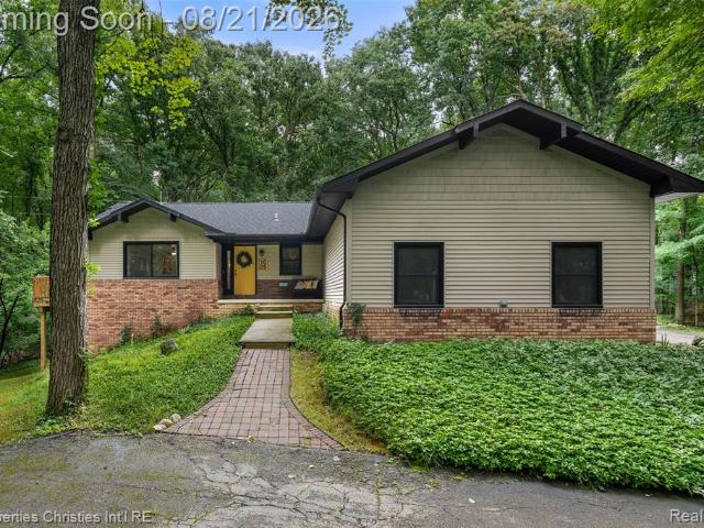 1625 Perry Lake Road