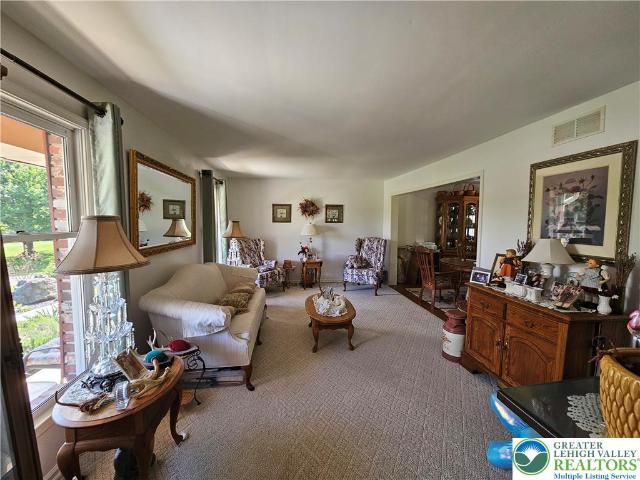1625 Rosalie Drive