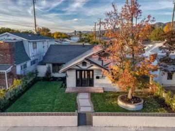 1625 W CHANDLER BLVD, BURBANK, CA 91506