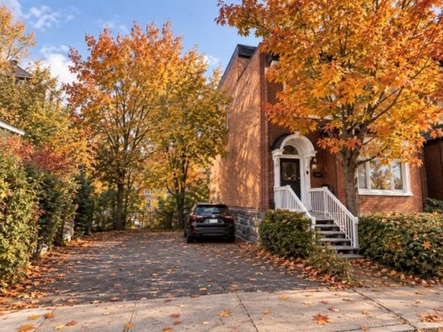 1626Z Av. Selkirk, Montréal Ville Marie, QC, H3H 1C8 house for sale | Listing ID 10647 | Royal LePage