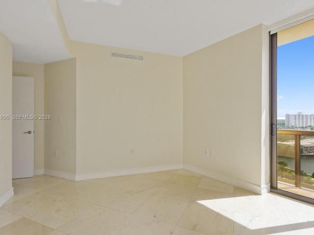 16275 Collins Ave, 904, Sunny Isles Beach, FL