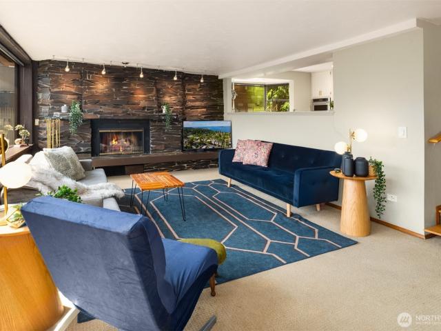 1627 California Avenue SW # 2